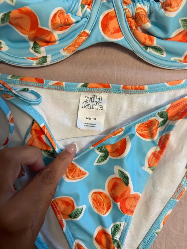 Target Orange Print Tie Shoulder Underwire Bikini Top and Side-Tie Scoop Bottom - Image 3