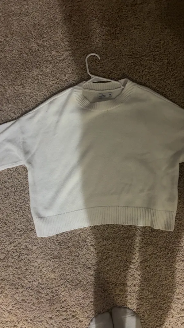 Hollister Sweater - Image 4
