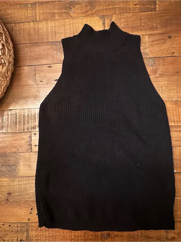 SUMMERSALT Ribbed Sleeveless Turtleneck Sweater‎ - Image 2