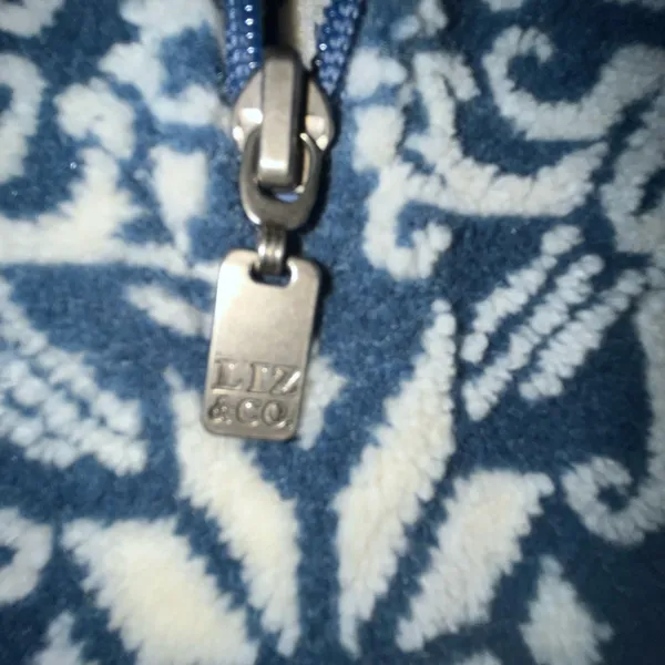 Liz Claiborne 1/4 Zip Fleece Pullover - Image 4