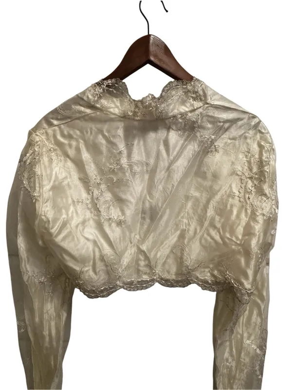 VTG Cream Embroidered Sequin Bolero Jacket Scalloped Edwardian Cottage Bridal - Image 7