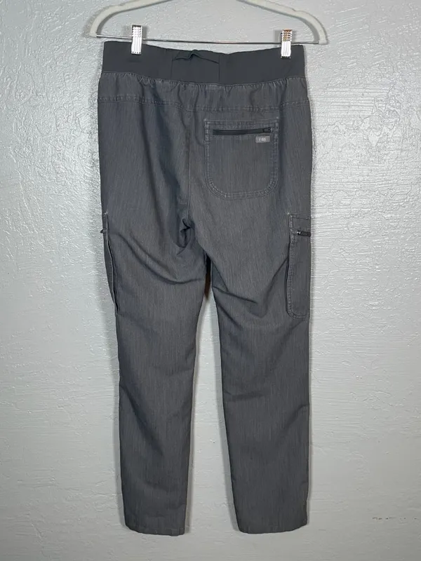 Figs Women S Graphite Gray Kuaro Cargo Scrub Pants Pockets Yoga Waistband - Image 4