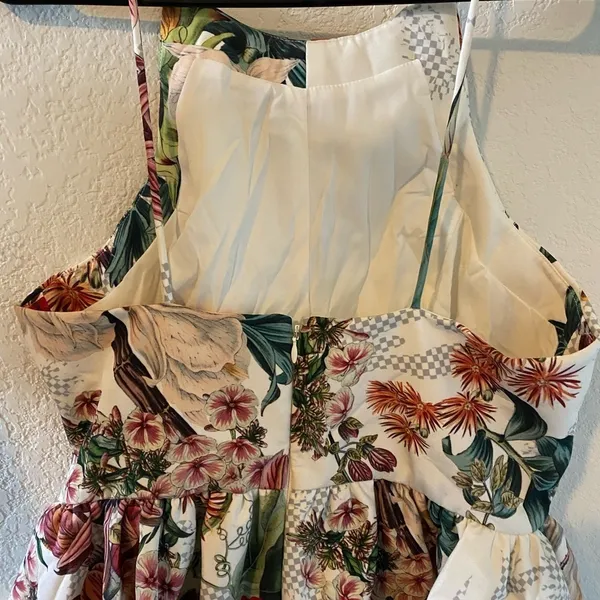 Anthropologie Dahlia Cameo Asymmetrical Peplum Coquette Floral Top Size L - Image 5