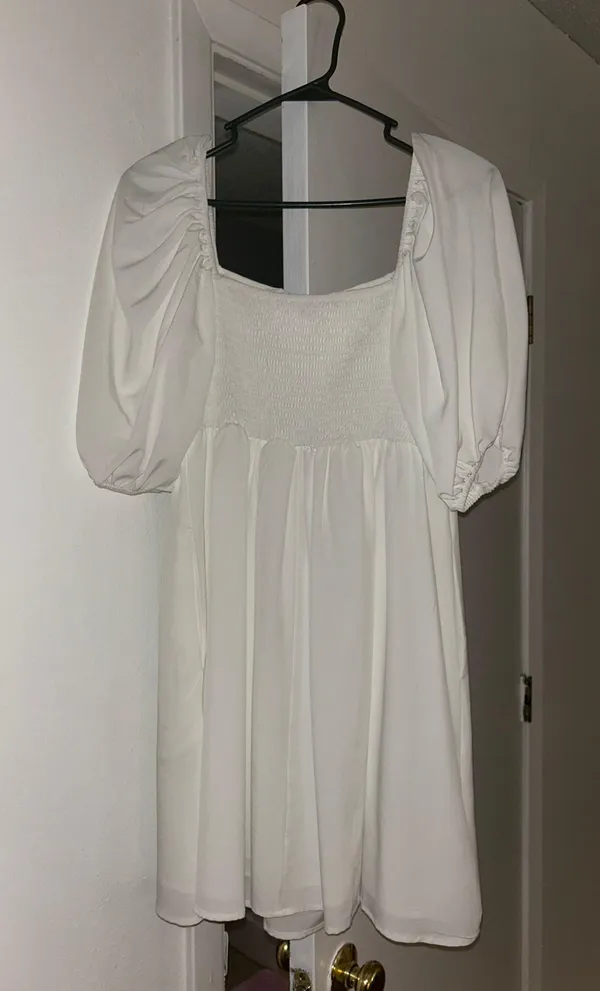 white dress - Image 3
