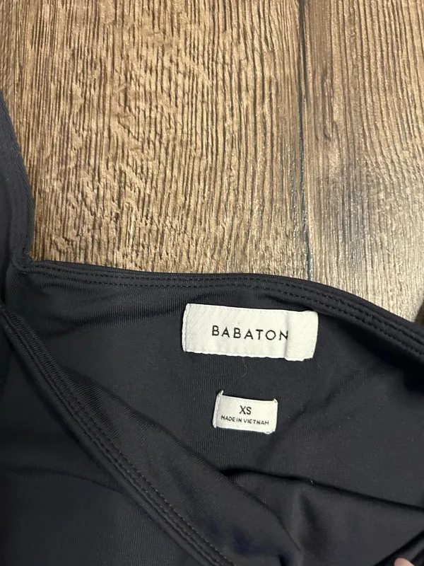 Aritzia Babaton Long Sleeve Bodysuit - Image 2
