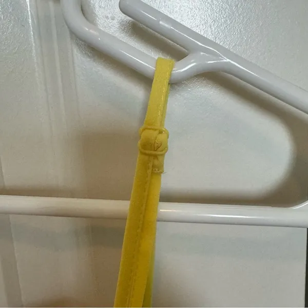 Yellow honeycomb tank top Size M - Image 3