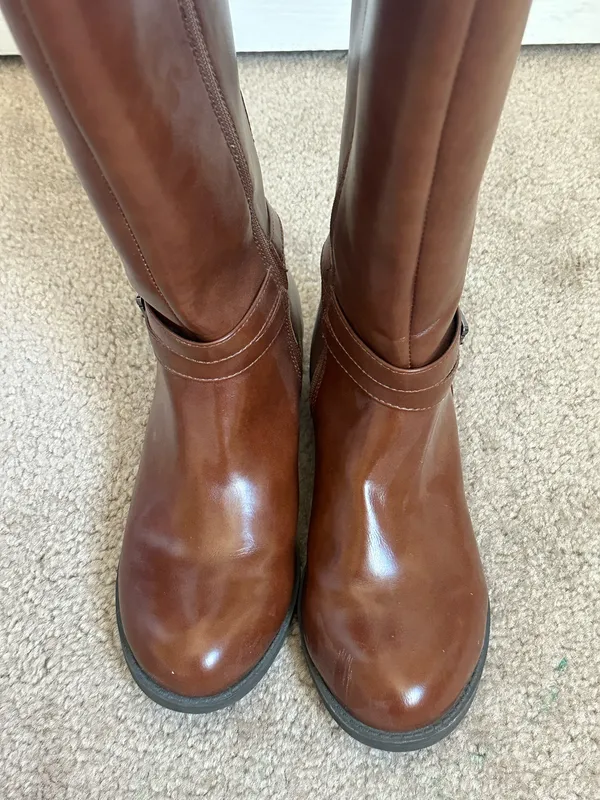 American Eagle boots - Image 4