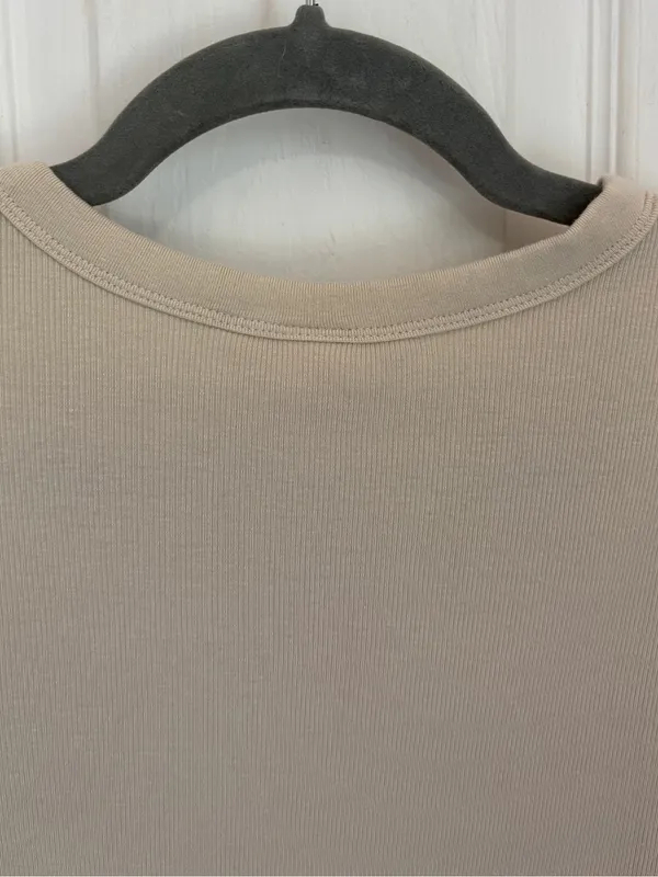 H&M Long Sleeve Crewneck Ribbed Top in Beige - Image 7