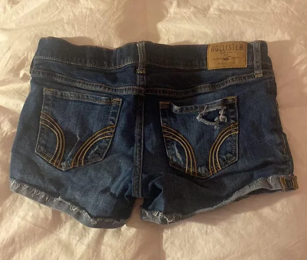Hollister Jean Shorts - Image 2