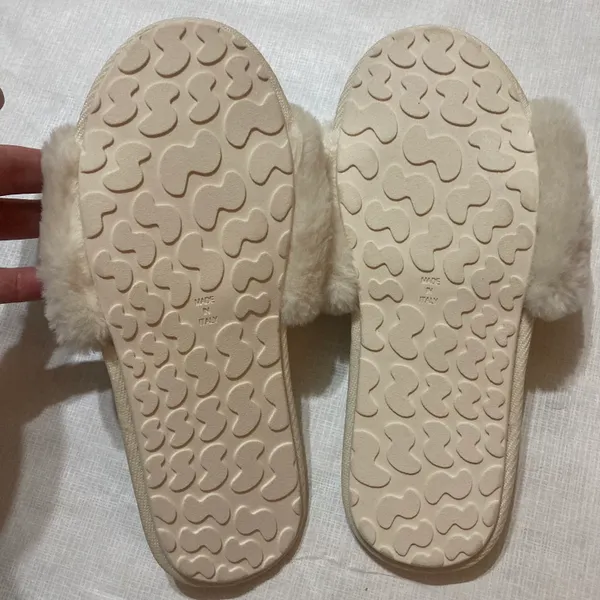 SKIMS Slippers - Image 5
