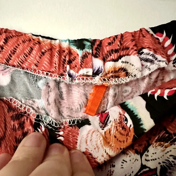 Tiger Printed Lounge Pants Sz M Red Size M - Image 3