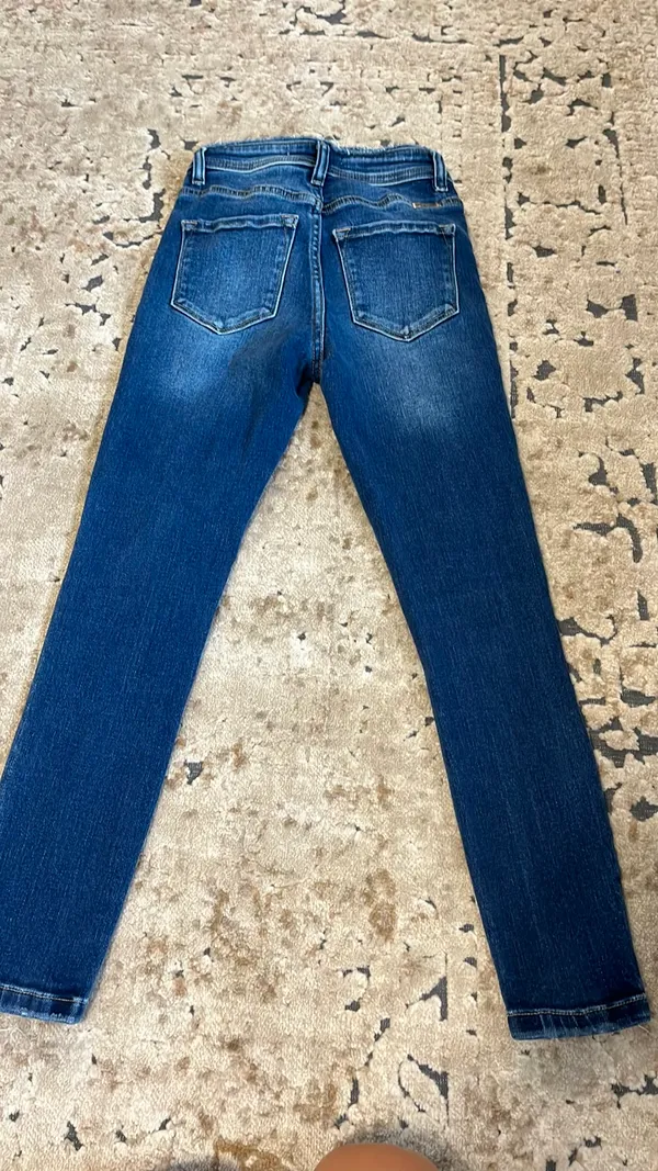 KanCan USA Skinny Distressed Jeans - Image 4