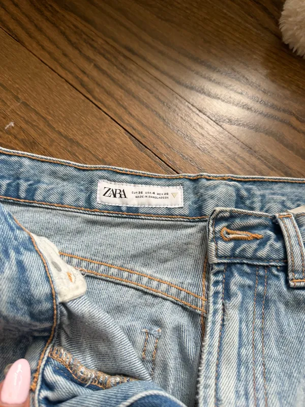 ZARA High-Rise Jeans Light Wash Straight - Image 2