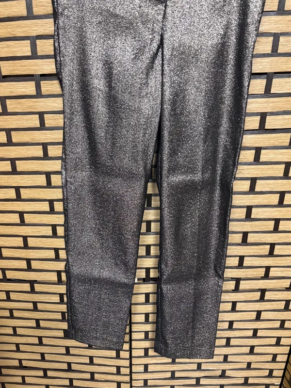 Dynamite bowe bronze dress pants size 6 - Image 2