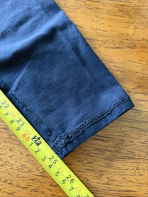 Lululemon Leggings 25” - Image 3