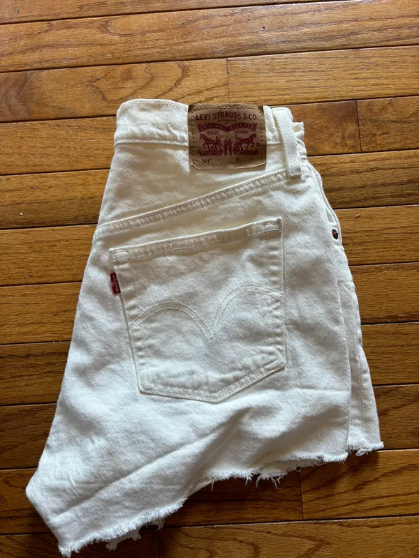 Levi's 501 Shorts - Image 2