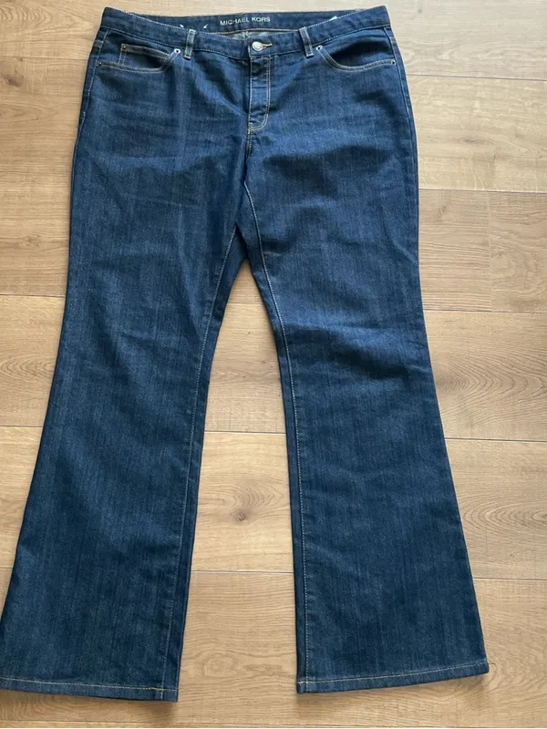 Michael Kors Blue Flare Jeans Size 12 Stretch Denim Mid Rise Classic Fit Flare - Image 2