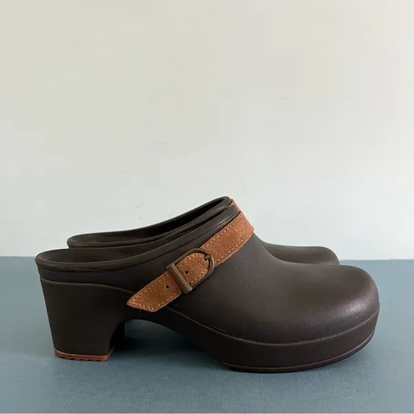 Crocs Sarah Belted‎ Dark Brown Heel Clogs - Image 3