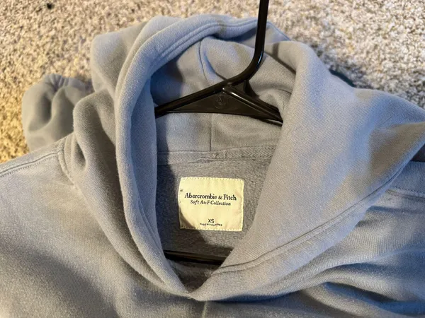 Blue Cropped Hoodie - Image 3