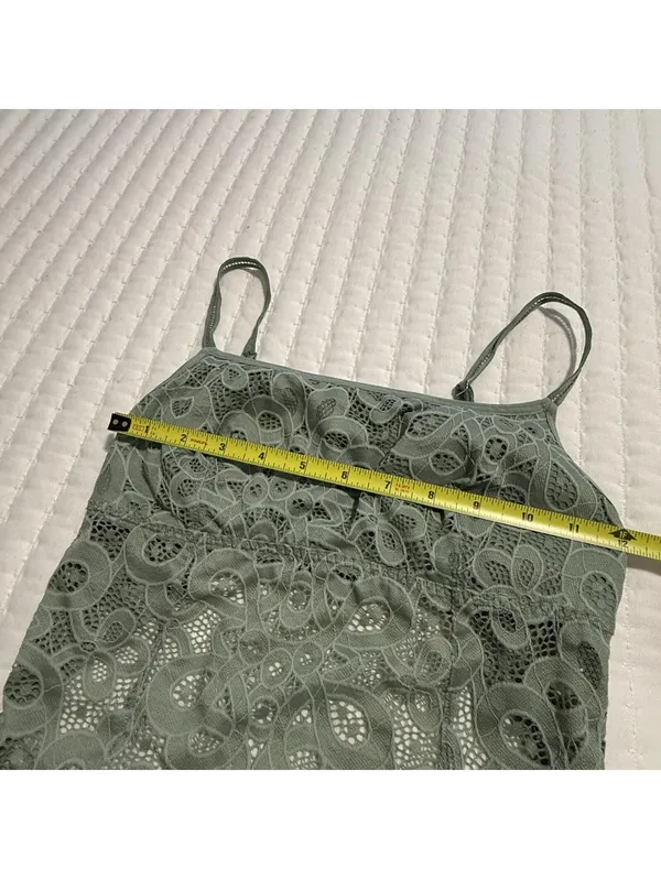 GILLY HICKS Small Green Lace Bodysuit Built In Bra Crochet Look Abercrombie - Image 6