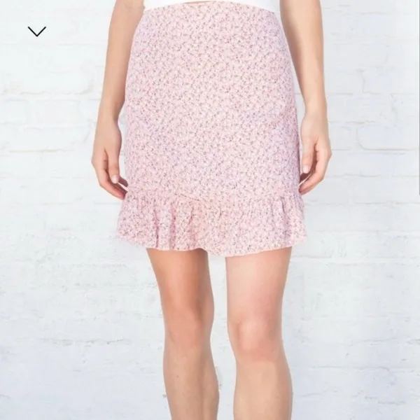 Brandy Melville Pink Rose‎ Floral Cara Ruffle Skirt - Image 10