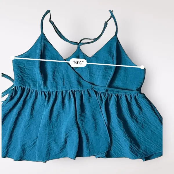 Urban Outfitters Green‎ wrap ruffled Peplum tank top blouse Size L - Image 4