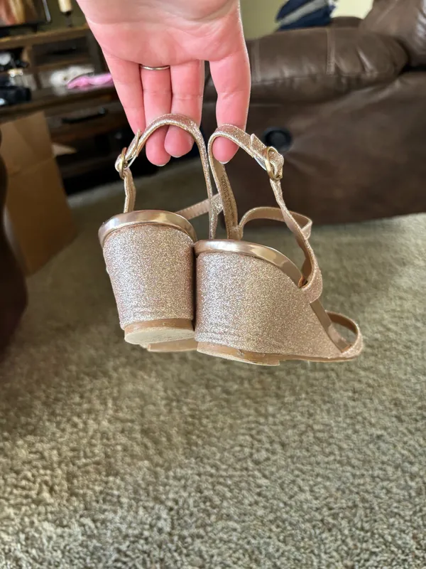 Idifu Amazon shoes - Image 3