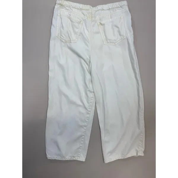 Splendid Yellow Lounge Denim
Crop Pants Medium - Image 7