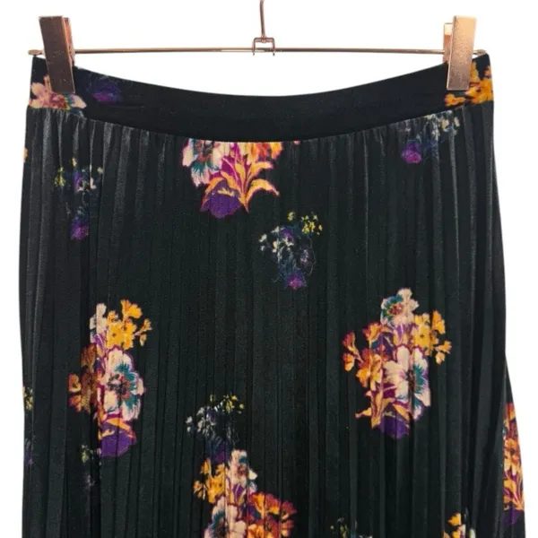 Anthropologie Maeve Pleated Velvet Floral Midi Skirt Size‎ XS Feminine Romantic - Image 8