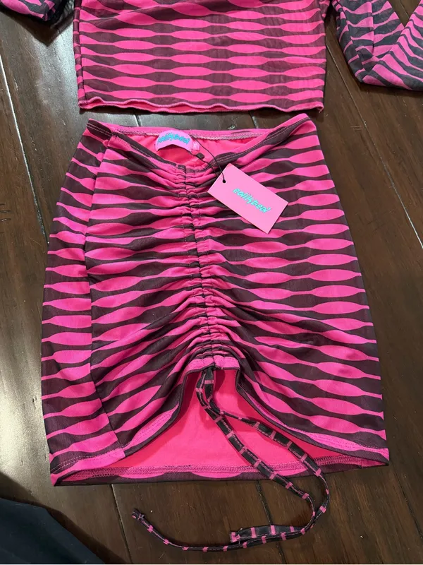 Edikted pink and black geometric-print mesh two-piece set xs - Image 5
