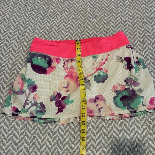 Lululemon Run: PACE SETTER SKIRT Lined Tennis Golf Shorts Blurred Blossom 6 - Image 3