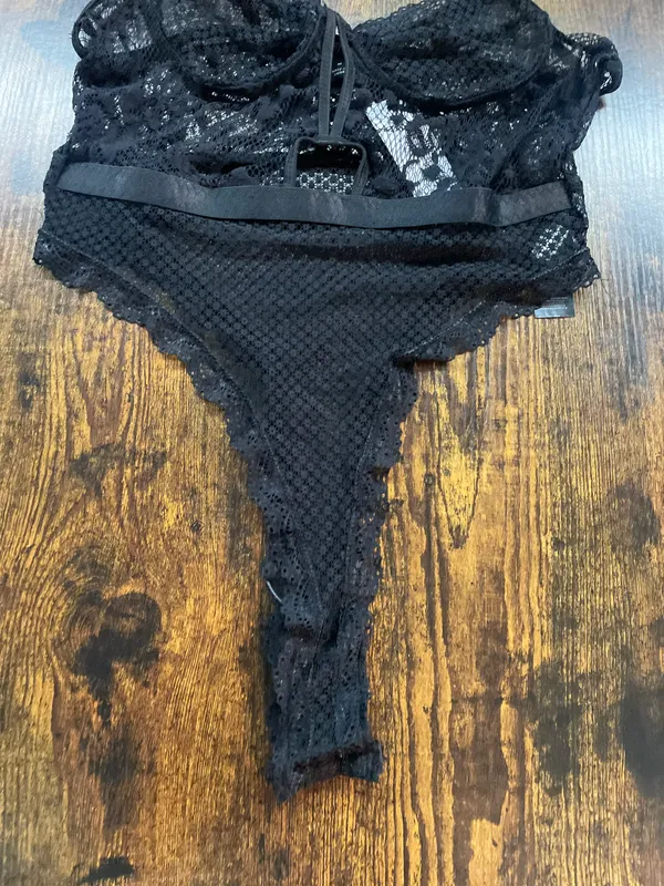 Nasty Gal Mesh And Lace Underwired Cut Out Bodysuit - Image 8