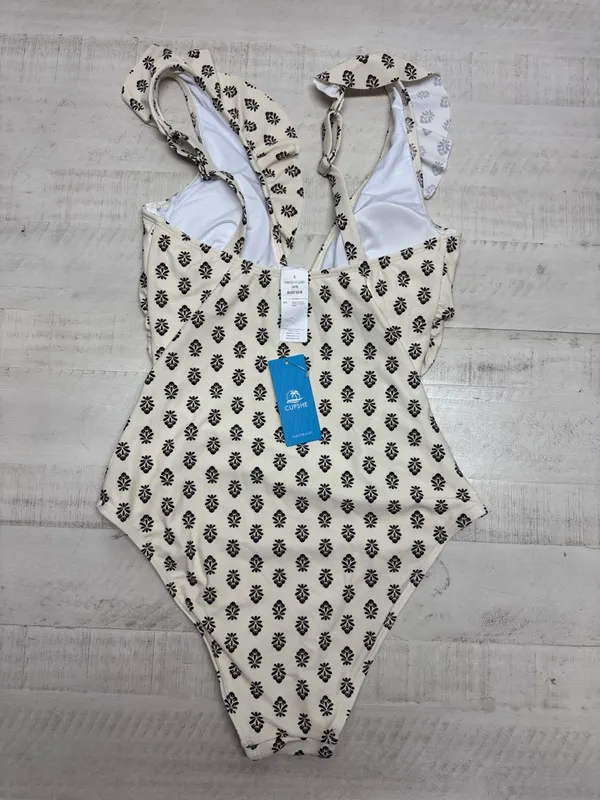 Cupshe Cream Ornate Flutter Strap Underwire One Piece Swimsuit - Image 6