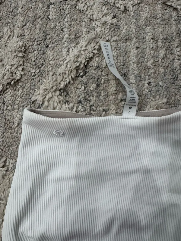 Lululemon High-Rise swim bottoms - Image 2