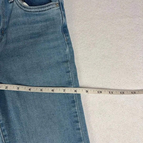 Levi's 724 High Rise Straight Crop Jeans Women's 24 Light Wash Casual Denim euc - Image 7