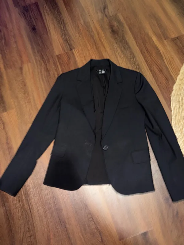 Classic Staple Blazer Theory $495 workwear summer designer formal event - Image 7