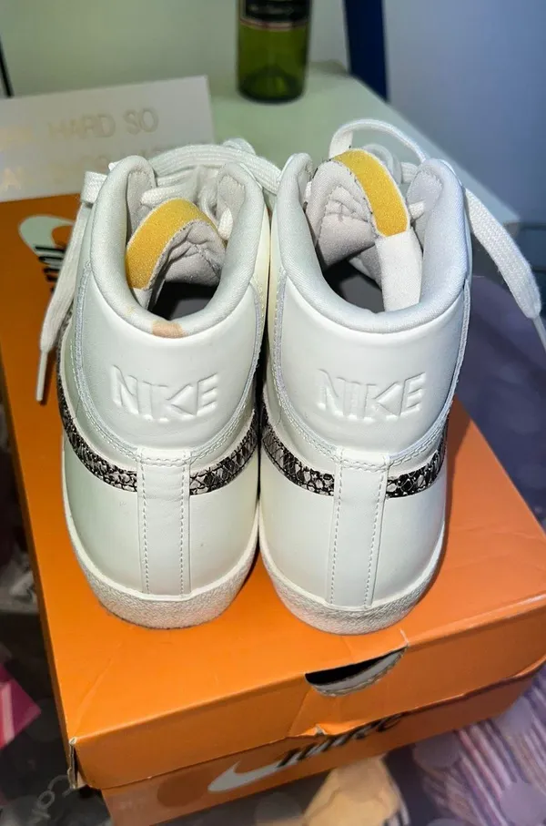 Nike Blazer Mid 77 - Image 4
