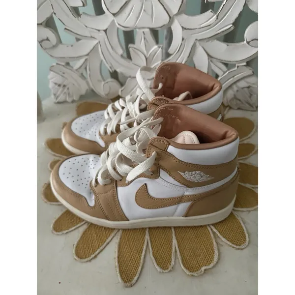 Nike Air Jordan 1‎ Retro High OG Praline White Tan Womens 7.5 - Image 2