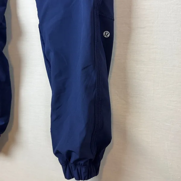 Lululemon Women’s Size 10 Performance Athletic Joggers (No Ankle Zippers) - Image 2