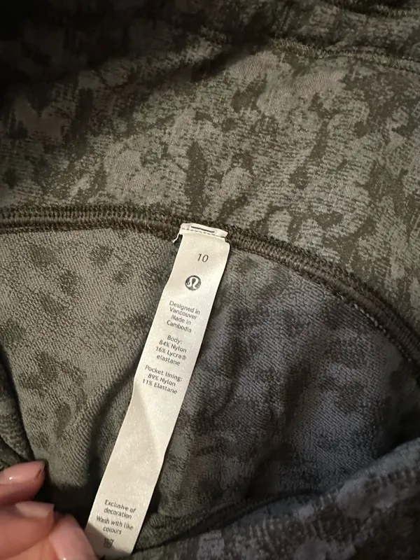 Lululemon Leggings 25" High-Rise Army green - Image 2