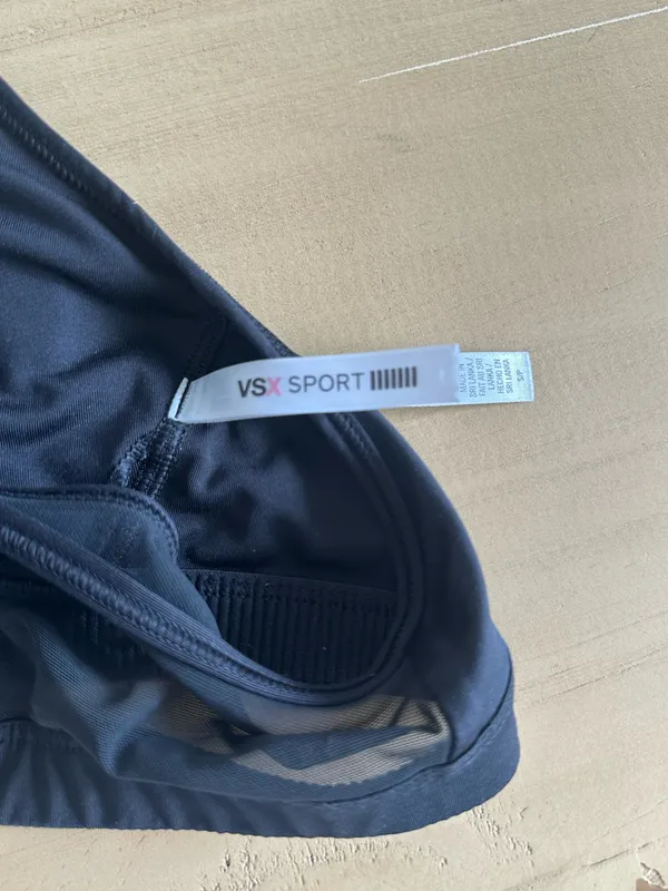 Lululemon Victoria’s Secret VSX Strappy Front Sports Bra - Image 4