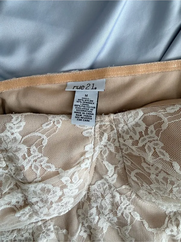 Rue21 Cream Lace Long Sleeve Top - Image 2