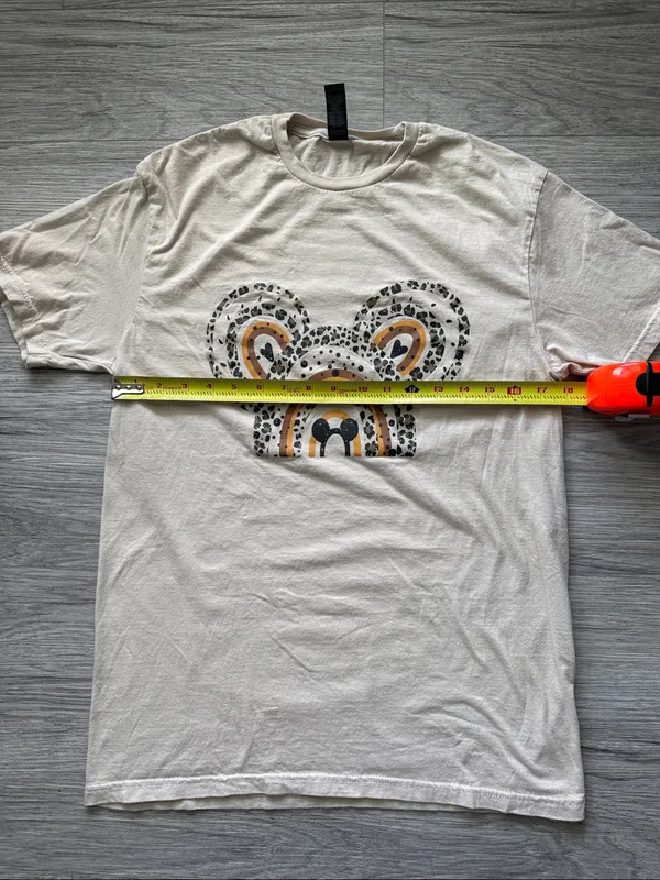 Cream with Leopard Mickey Mouse Graphic Tee Size M - Image 3
