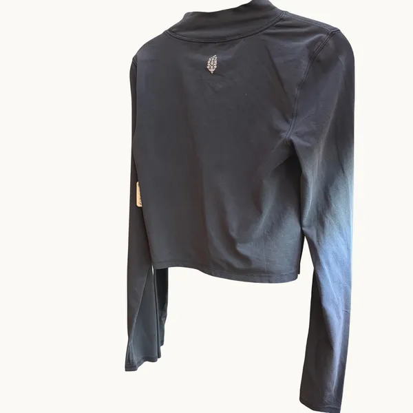 NWT Free People FP Movement Mock Neck Long Sleeve Cropped Top Midnight‎ Navy M - Image 2