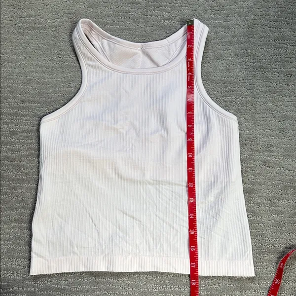 Lululemon Racerback Tank Sz 6 - Image 6