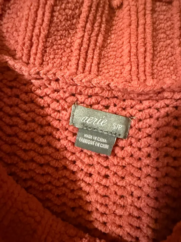 Coral VNeck Sweater - Image 2