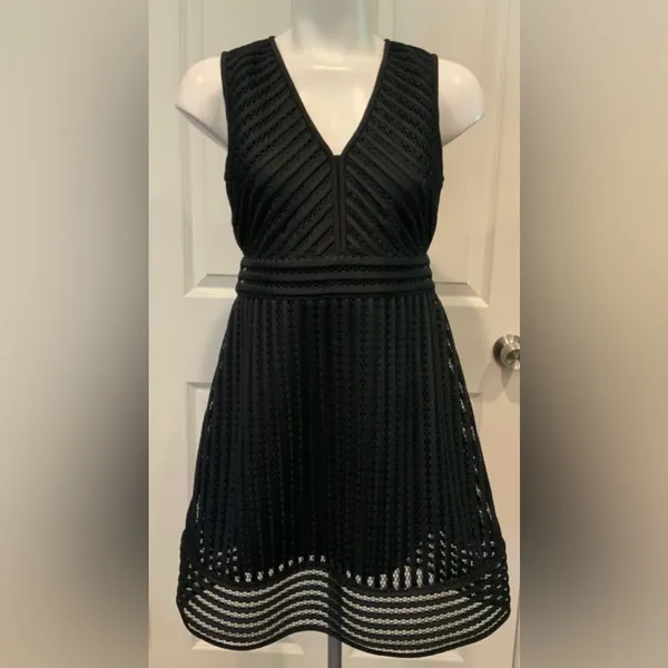 J crew Elegant Black‎ Sleeveless Dress it is in good condition - Image 3