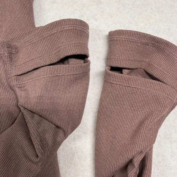 Alo Yoga Goddess Leg Warmers Brown Ribbed Stirrup Balletcore - Image 3