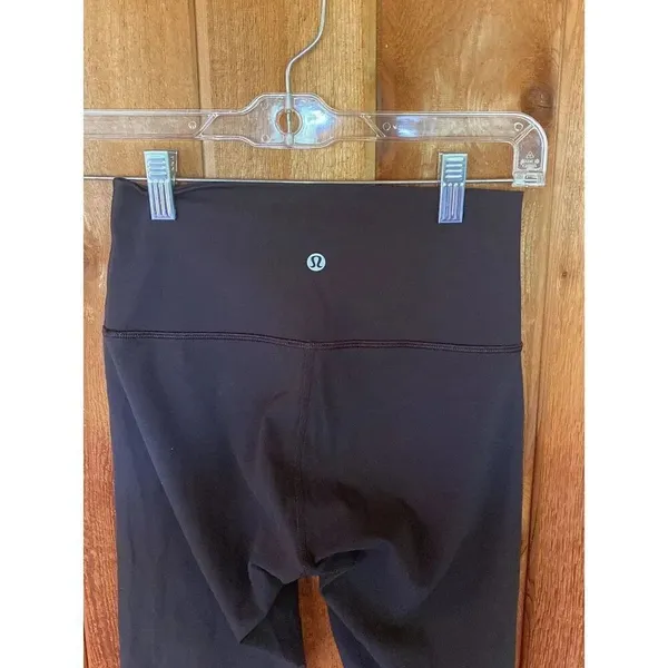 Lululemon Wunder Under High Rise Size 4 - Image 2
