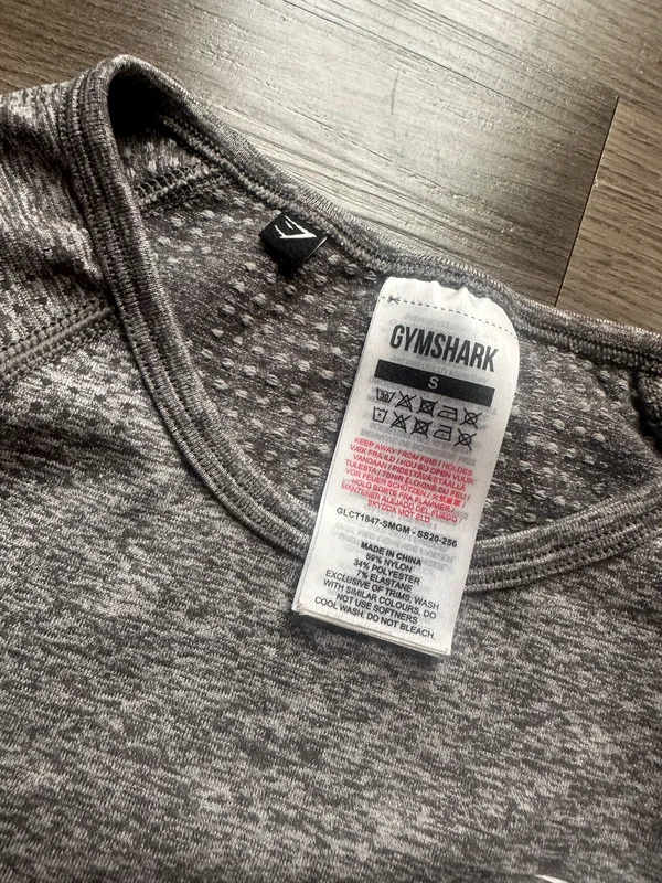 Gymshark Crop Long Sleeve Top - Image 3